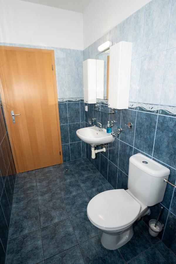 Penzion Maxim Třeboň Dış mekan fotoğraf